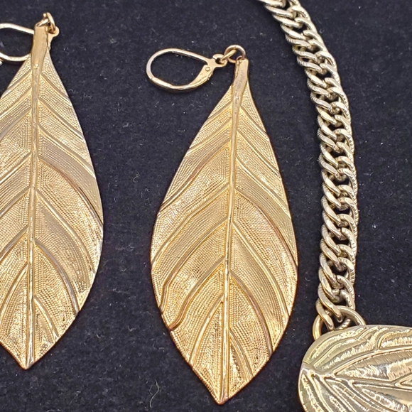 Vintage Banana Republic Set - Picture 2 of 3